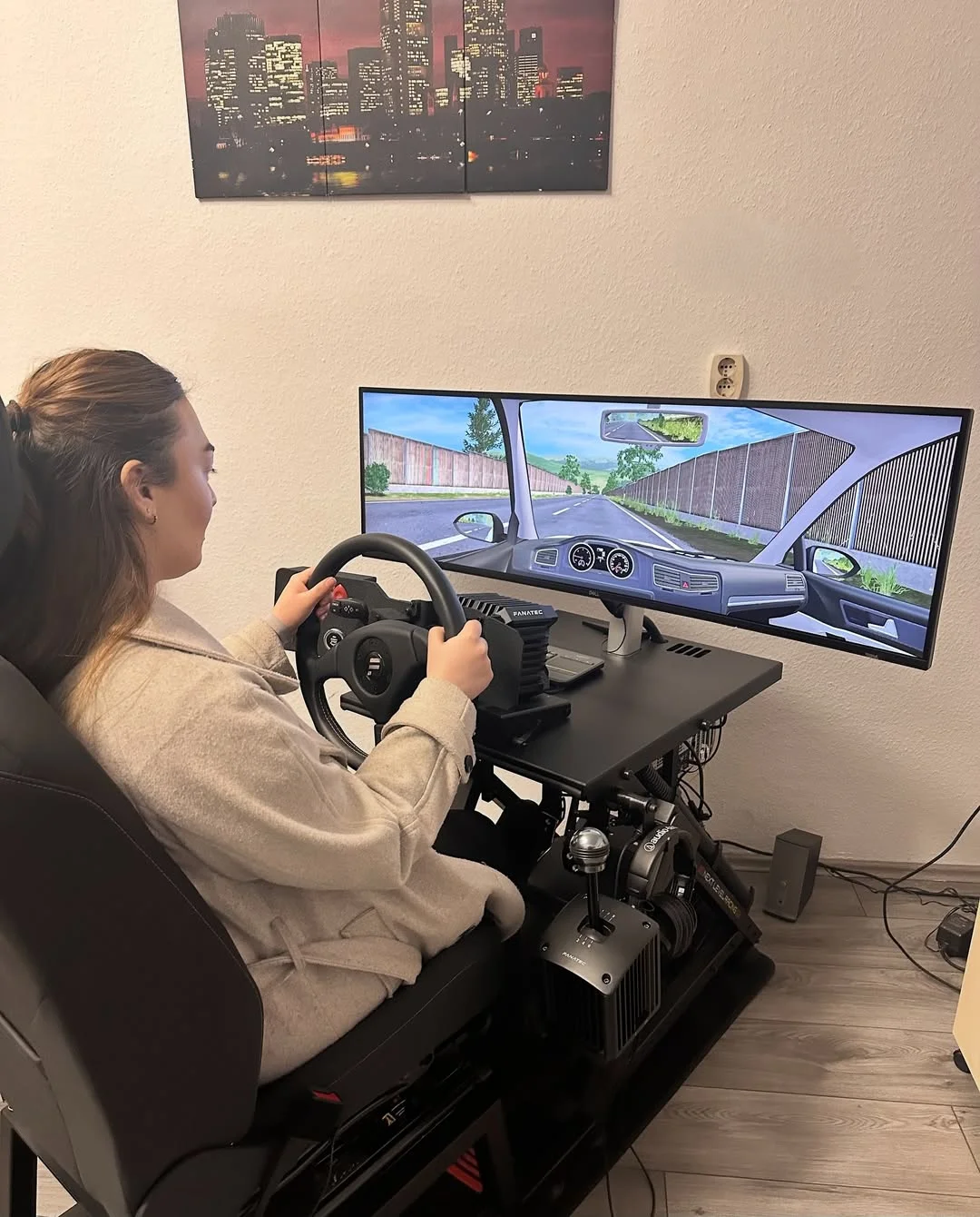 Fahrsimulator-Training in der Fahrschule Drive Academy Düsseldorf